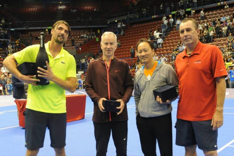 10696332_947425698605070_8059436668761330637_n